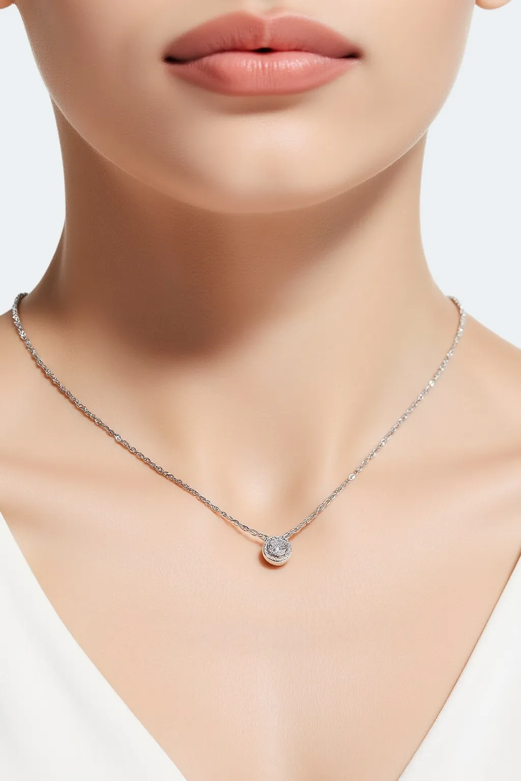 Sterling Silver Pendant with Diamond